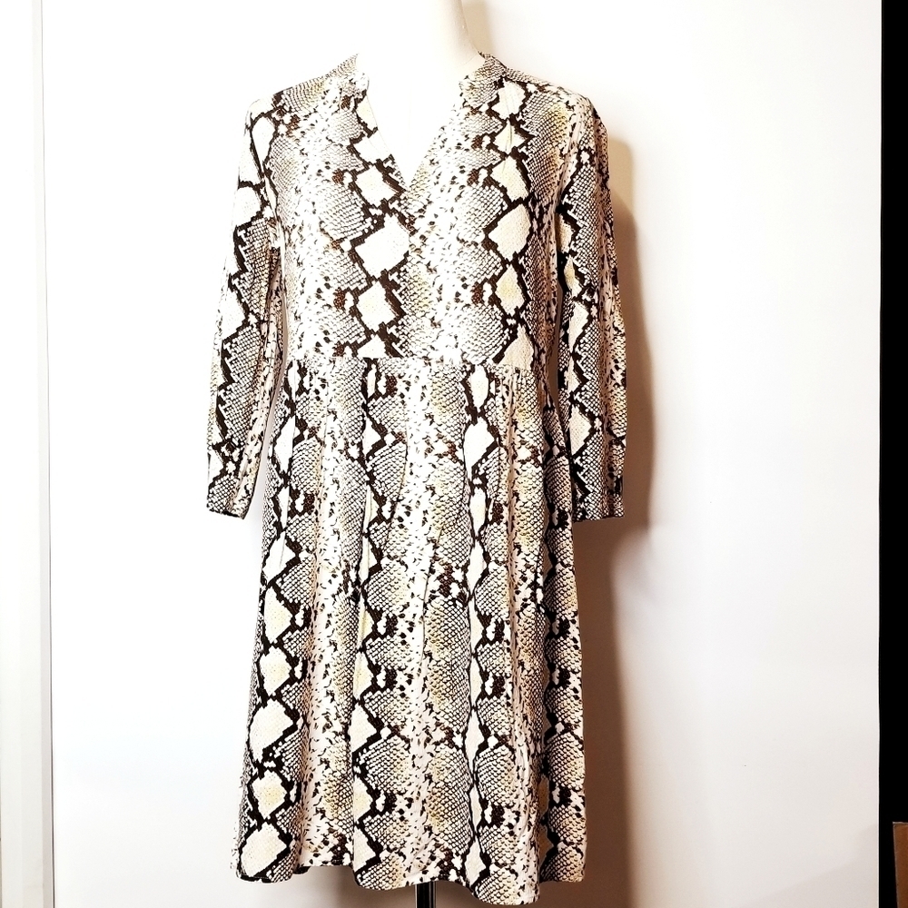 MAEVE by Anthropologie Tan Snake Skin Python Print  A-Line V-Neck Short Dress, S